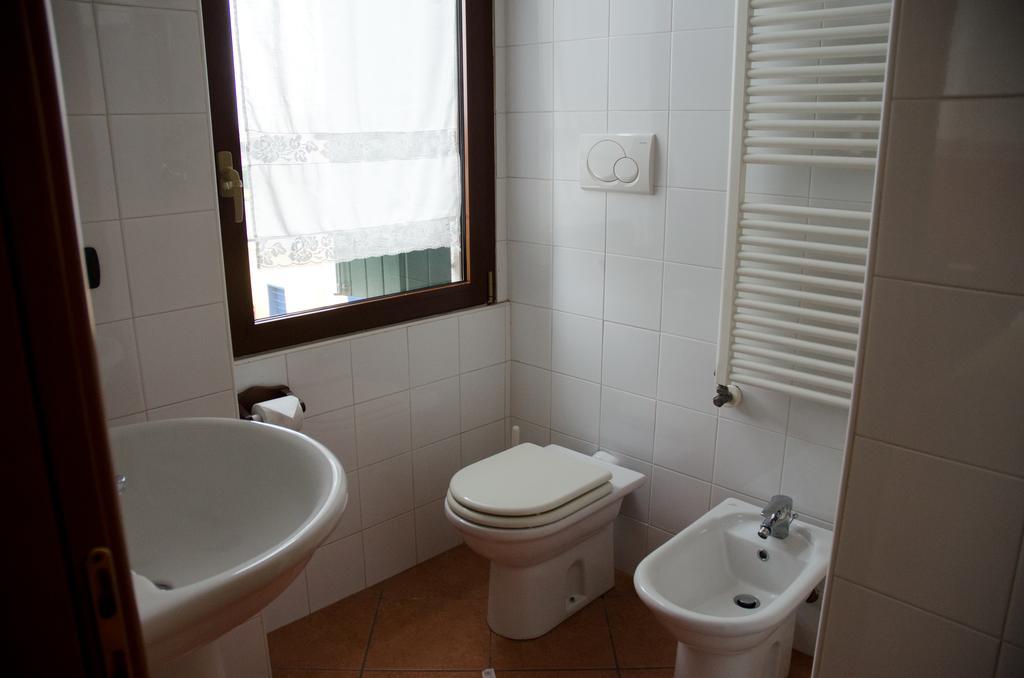 B&B 7 Camini San Giovanni Lupatoto Exterior foto